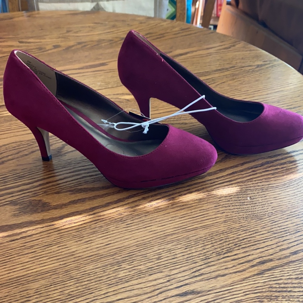 Maroon Pumps
